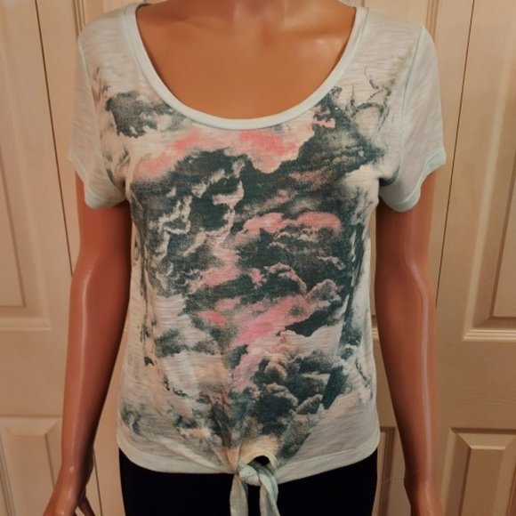 Mudd Aqua/Pink/Teal/Cloud Print Sheer Back Short Sleeves Scoop Neck Top Size XS - Picture 2 of 6